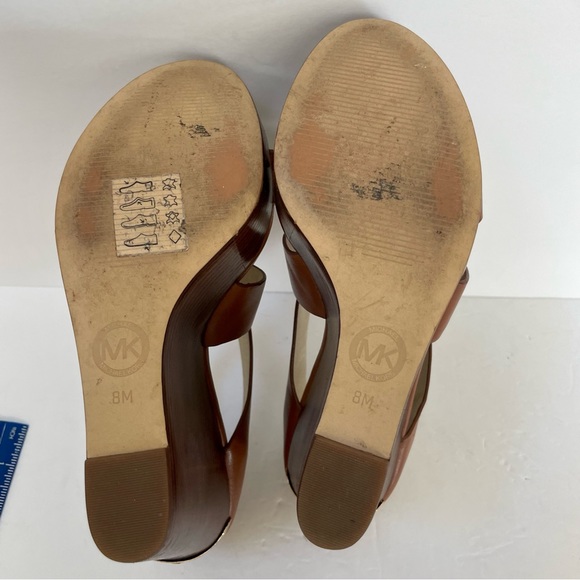 Michael Kors Elena Stacked Leather Wedge Size 8 - Picture 15 of 15